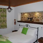 Hétvégi ház Casas No Terreiro *
