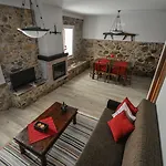 Casas No Terreiro * Penacova