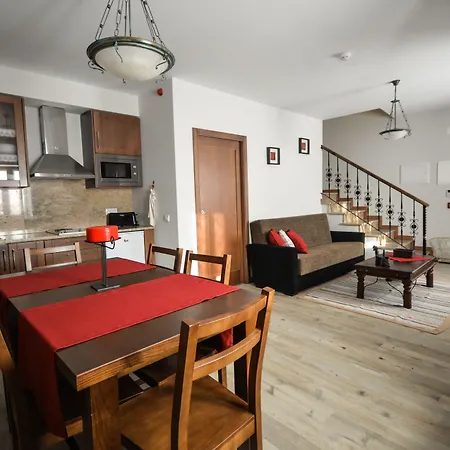 Casas No Terreiro *