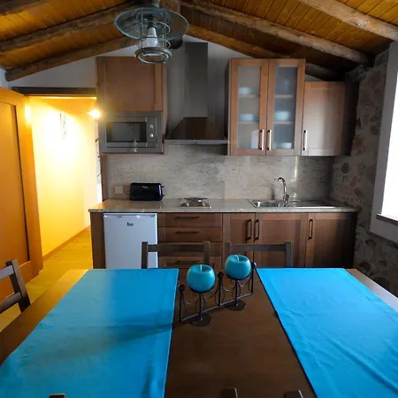 Hétvégi ház Casas No Terreiro *