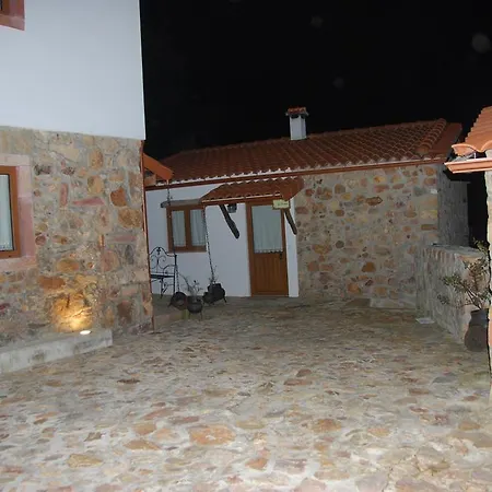 Casas No Terreiro
