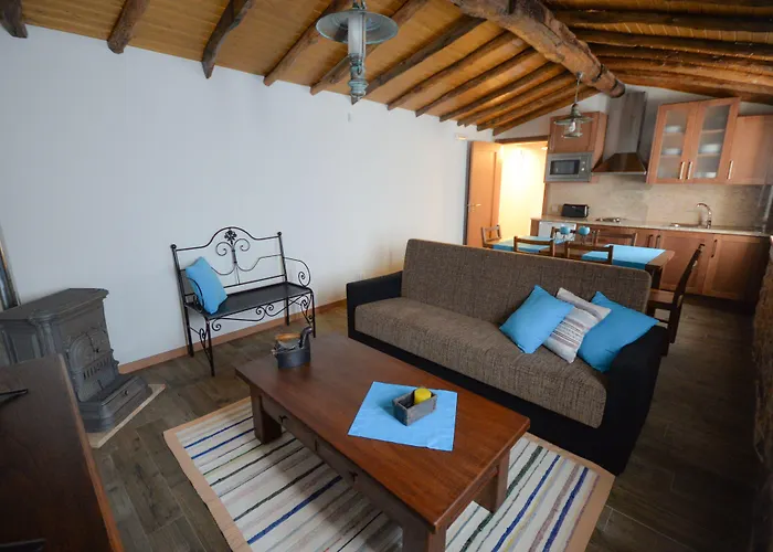 Casas No Terreiro * Penacova