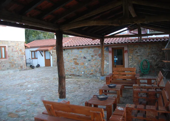 Casas No Terreiro * Penacova